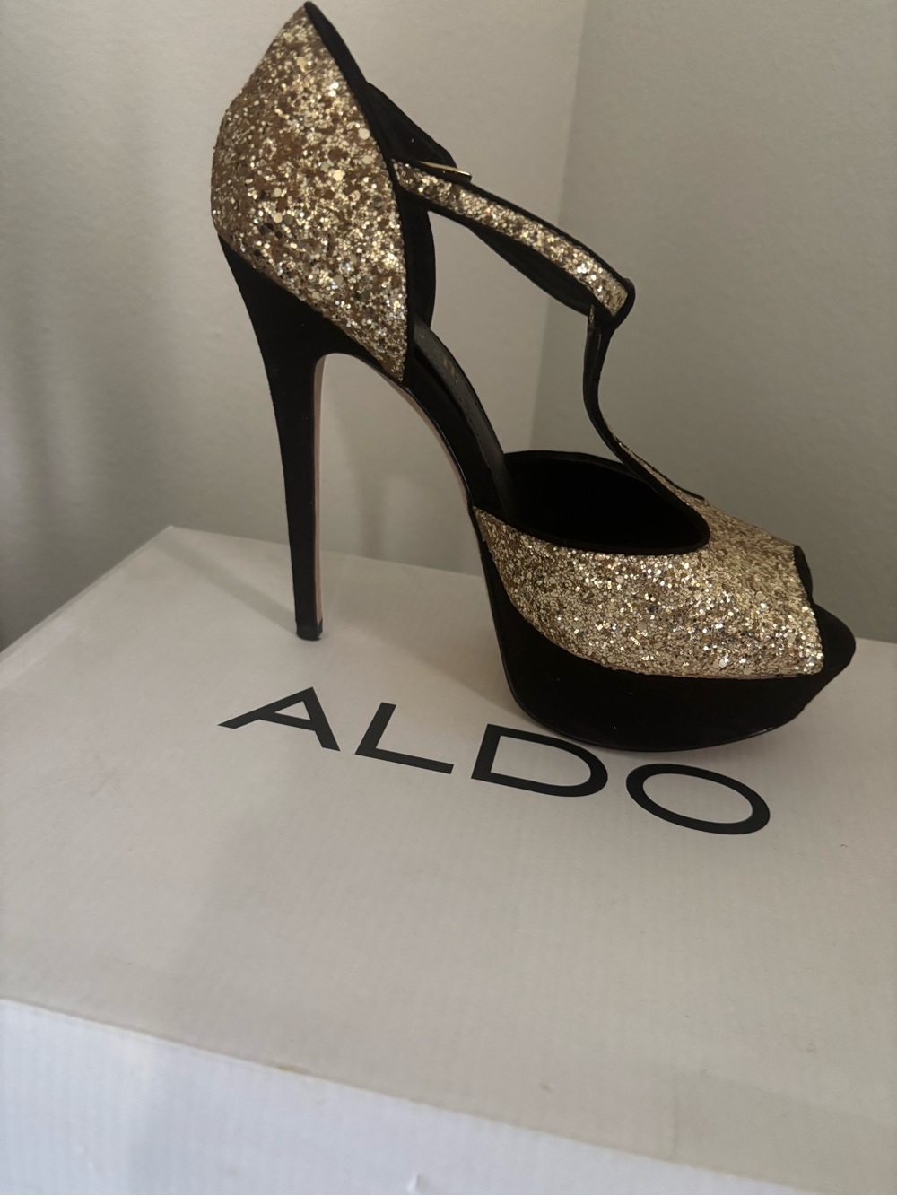 ALDO Black and Gold Glitter T-Strap Stiletto Platform Heels